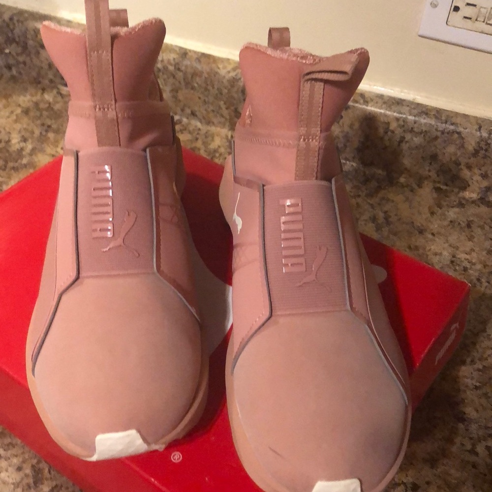 Puma gym shoes